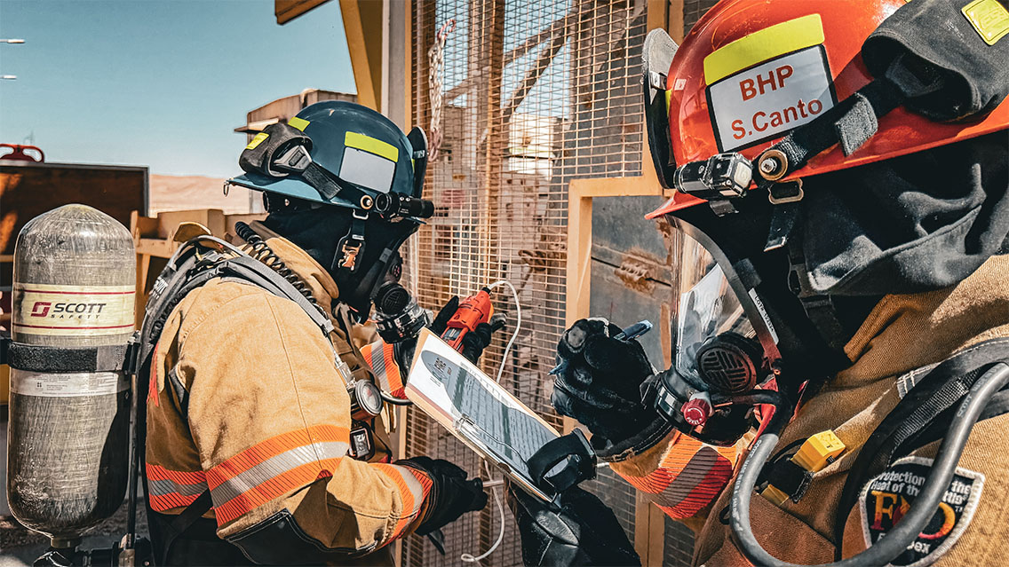 Detección, Monitoreo y Muestreo en Entornos de Trabajo, Espacios Confinados, Operaciones Contra Incendio e Incidentes con Materiales Peligrosos